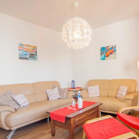 Deichblick Apartment *